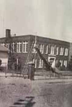 Old Sunrise School Picture